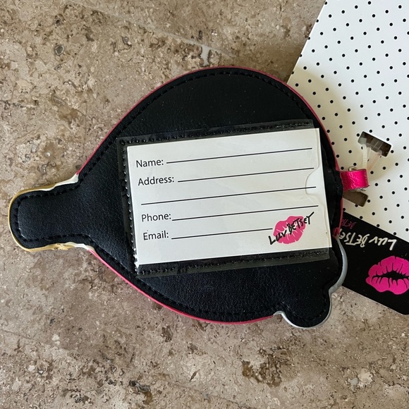 NWT Betsey Johnson Large Travel Wristlet Pouch AND Jumbo Luggage Tag Bundle - Picture 5 of 10